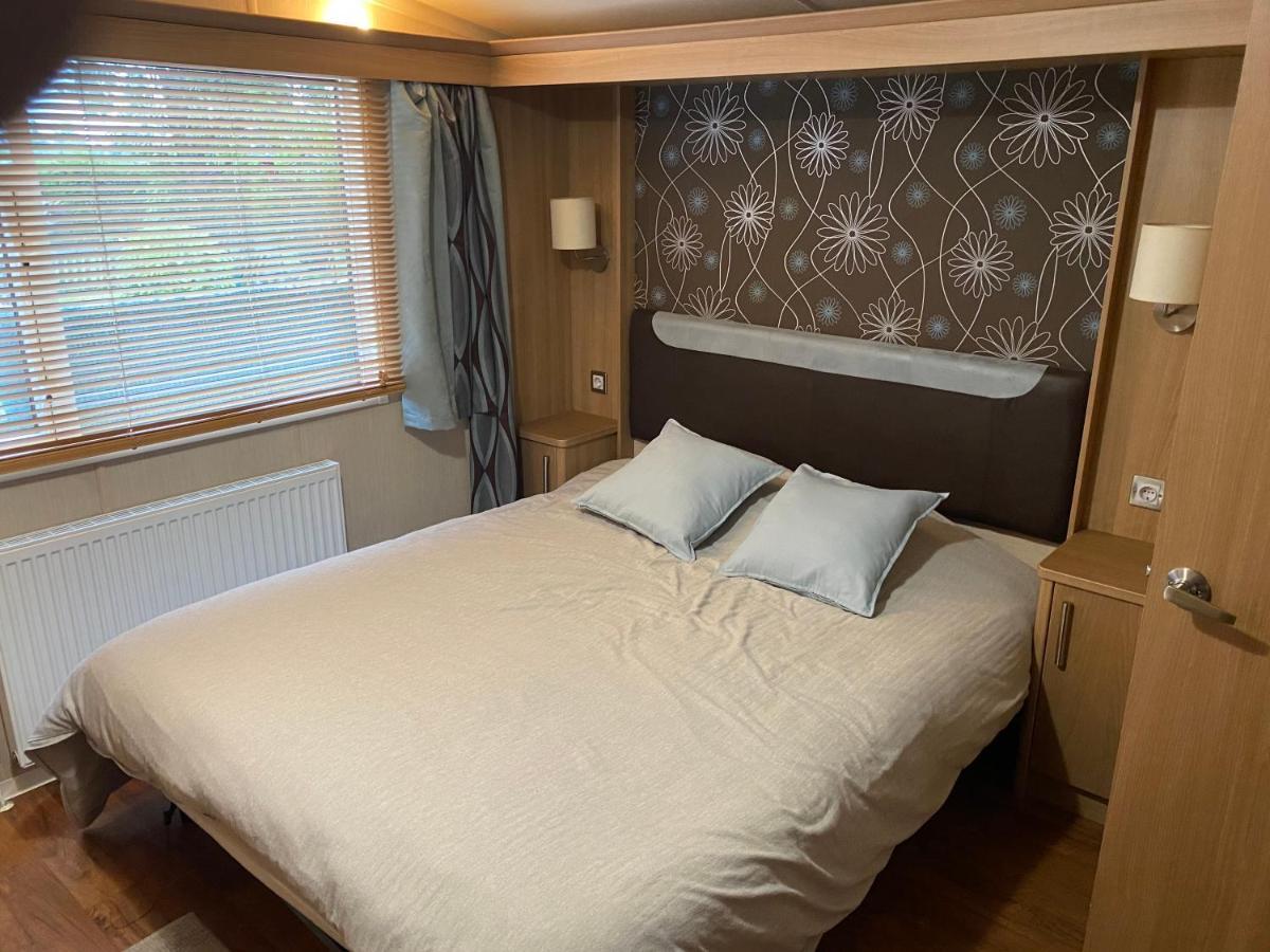 Ferienwohnung La Baie Des Lacs Froid-Chapelle Exterior foto