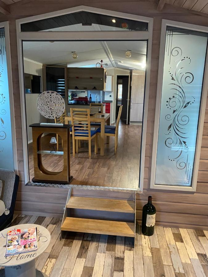 Ferienwohnung La Baie Des Lacs Froid-Chapelle Exterior foto